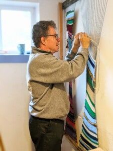 Core Member creating a weaving